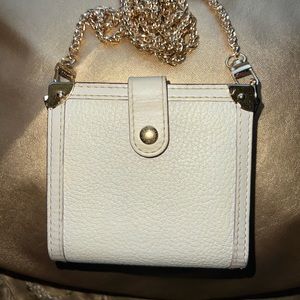 Louis Vuitton Suhali Compact Zip Leather Bifold Wallet